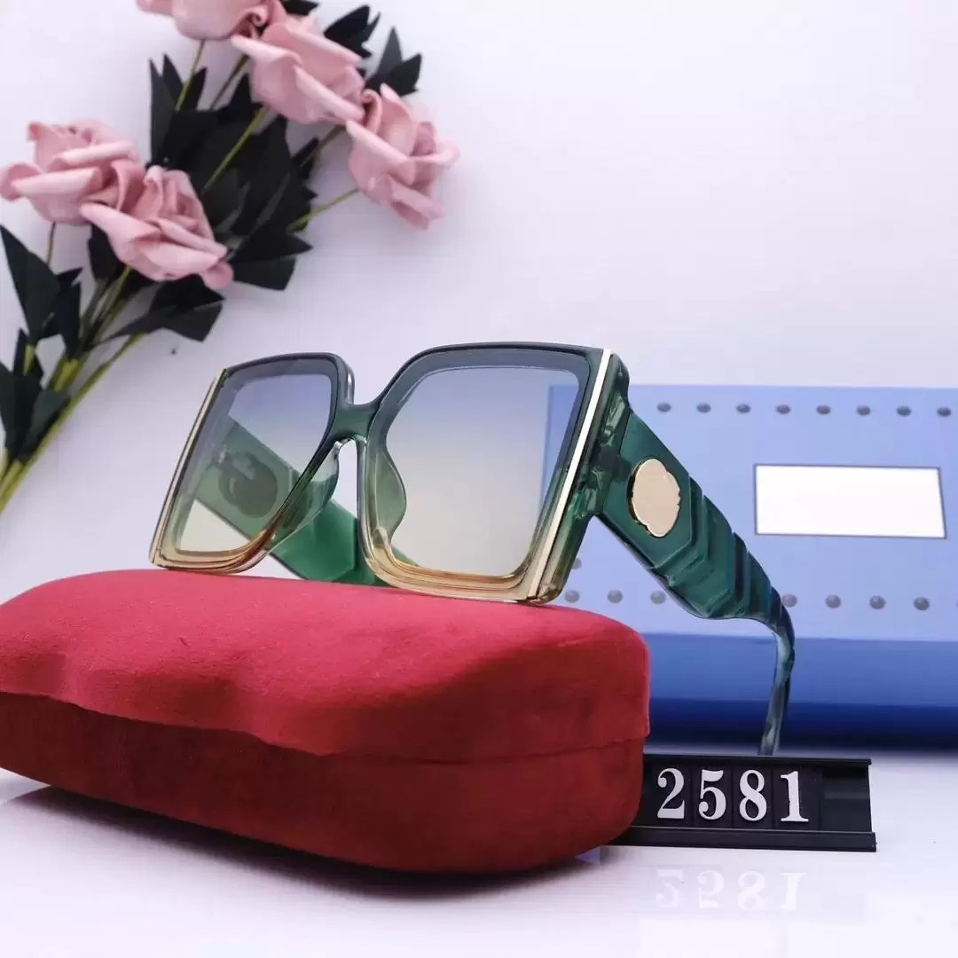 Luxury 2581 Sunglasses Fashion Women Brand Deisnger Full Frame UV400 Lens Summer Style Big Square Top Quality Come With Case
Luxury 2581 Sunglasses Fashion Women Brand Deisnger Full Frame UV400 Lens Summer Style Big Square Top Quality Come With Case