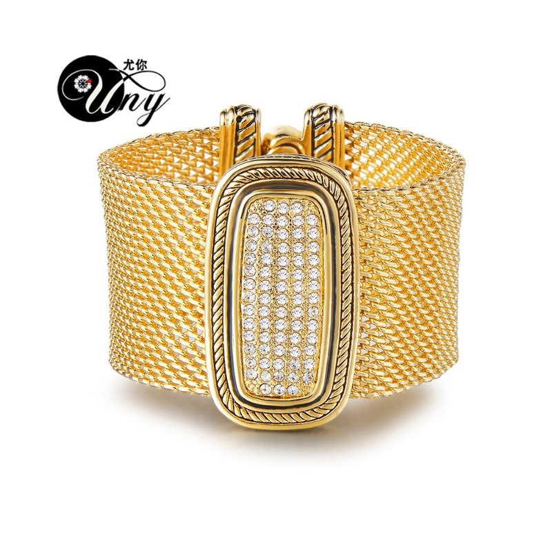 UNY Retro Pave Crystals Bracelets designer Inspired personality alloy bracelets Vintage Antique Jewelry 220716
UNY Retro Pave Crystals Bracelets designer Inspired personality alloy bracelets Vintage Antique Jewelry 220716