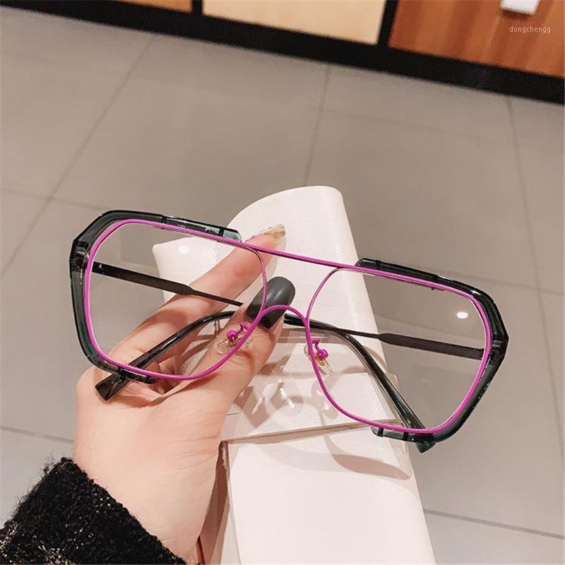 Sunglasses MAYTEN Vintage Large Frame Square Women One-piece Female Retro Ins Yellow Sun Glasses 2022 Men Driving UV400 Eyewear
Sunglasses MAYTEN Vintage Large Frame Square Women One-piece Female Retro Ins Yellow Sun Glasses 2022 Men Driving UV400 Eyewear