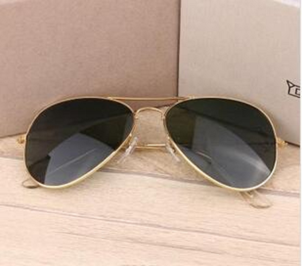 Men Ray Classic Brand Retro women Sunglasses 2022 Luxury Designer Eyewear Band Bands Frame Designers female male Sun Glasses Woman shades high quality 14
Men Ray Classic Brand Retro women Sunglasses 2022 Luxury Designer Eyewear Band Bands Frame Designers female male Sun Glasses Woman shades high quality 14