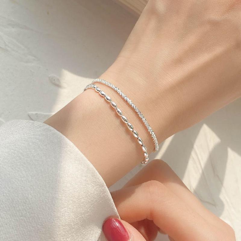 Charm Bracelets Fashion Shiny Silver Color Double Layer Beacelet Beads Exquisite Simple For Women Party Jewelry Accessories
Charm Bracelets Fashion Shiny Silver Color Double Layer Beacelet Beads Exquisite Simple For Women Party Jewelry Accessories