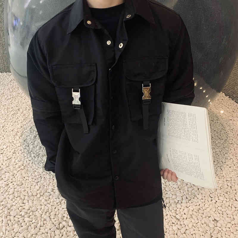American Fashion Brand Pra High Quality New Men' Spring/summer 2022 Detachable Sleeve Functional Jacket Nylon Fabric Breast Pocket Design Is Stylish and Casual -xl, Black
American Fashion Brand Pra High Quality New Men' Spring/summer 2022 Detachable Sleeve Functional Jacket Nylon Fabric Breast Pocket Design Is Stylish and Casual -xl, Black