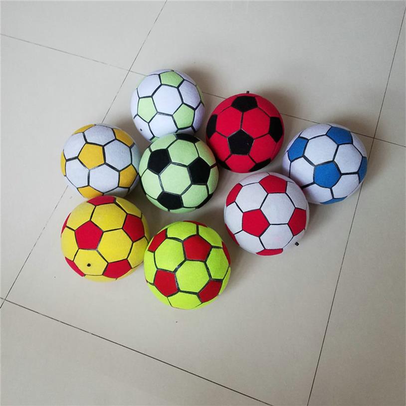 4 pieces Size 5 outdoor games Inflatable Sticky Football Soccer Ball for Foot Dart Game Dart Board Good Quality197c
4 pieces Size 5 outdoor games Inflatable Sticky Football Soccer Ball for Foot Dart Game Dart Board Good Quality197c