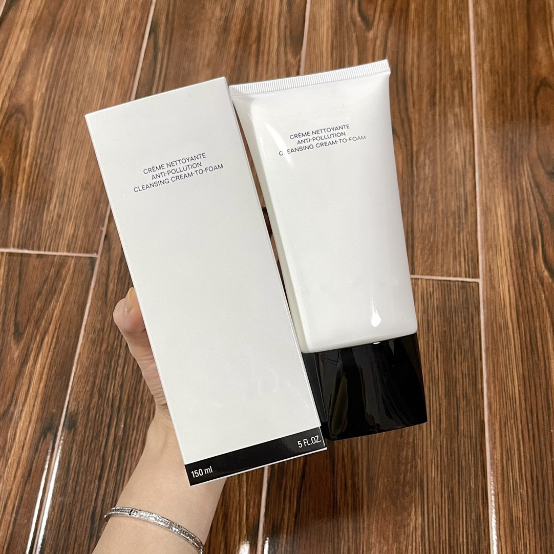 Face Cleansing Cream To Foam Wash Makeup Remover 150ML Anti Pollution Removing Cosmetics Residuals Facial Skin Deep Cleanser
Face Cleansing Cream To Foam Wash Makeup Remover 150ML Anti Pollution Removing Cosmetics Residuals Facial Skin Deep Cleanser