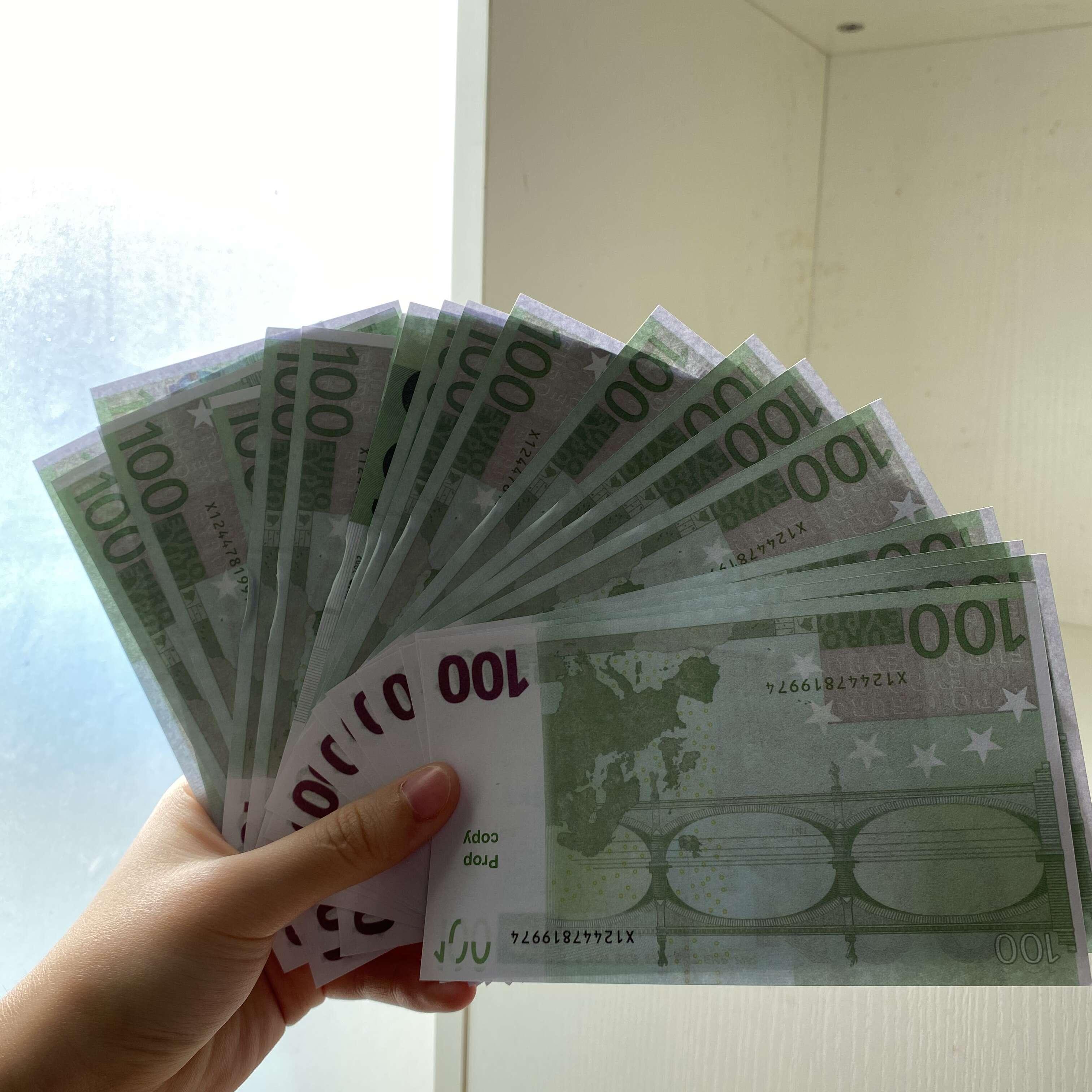 Wholesale Family Prop Us Paper Money 100 Kids Game Toy Or Realistic Play Euro Copy Banknote 100pcs/pack Xpjhi
Wholesale Family Prop Us Paper Money 100 Kids Game Toy Or Realistic Play Euro Copy Banknote 100pcs/pack Xpjhi