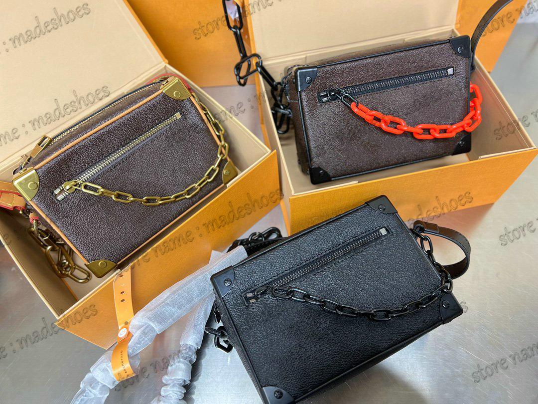 Mini Soft Trunk Shoulder Bag Monograms Legacy Brown Chain-link Handle Bag Mens Women Designer Luxury Clutch Box Old Flower Double Zip Closure Cross Body
Mini Soft Trunk Shoulder Bag Monograms Legacy Brown Chain-link Handle Bag Mens Women Designer Luxury Clutch Box Old Flower Double Zip Closure Cross Body