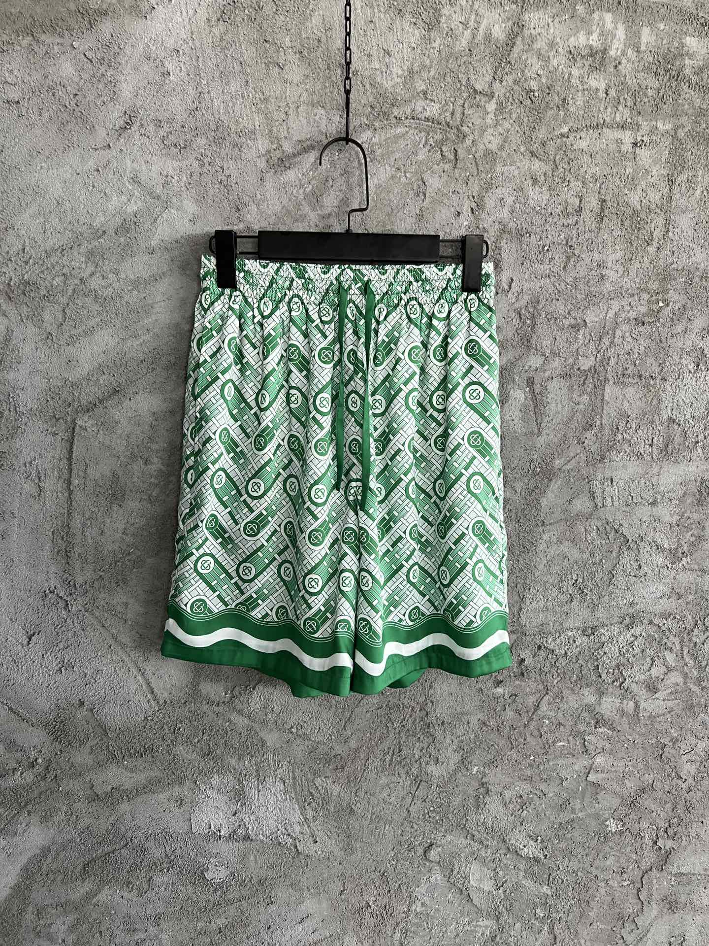 2022 Summer beautiful men s designer beautiful printing shorts pants ~ US SIZE shorts ~ new fashion mens designer summer shorts pants, Multi
2022 Summer beautiful men s designer beautiful printing shorts pants ~ US SIZE shorts ~ new fashion mens designer summer shorts pants, Multi
