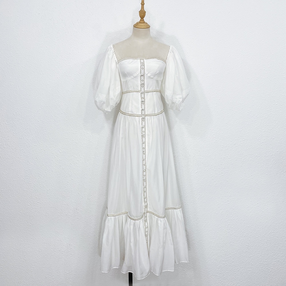 2022 Australian fashion brand white dress French court style bubble sleeve square neck short sleeve off shoulder holiday long skirt beach
2022 Australian fashion brand white dress French court style bubble sleeve square neck short sleeve off shoulder holiday long skirt beach