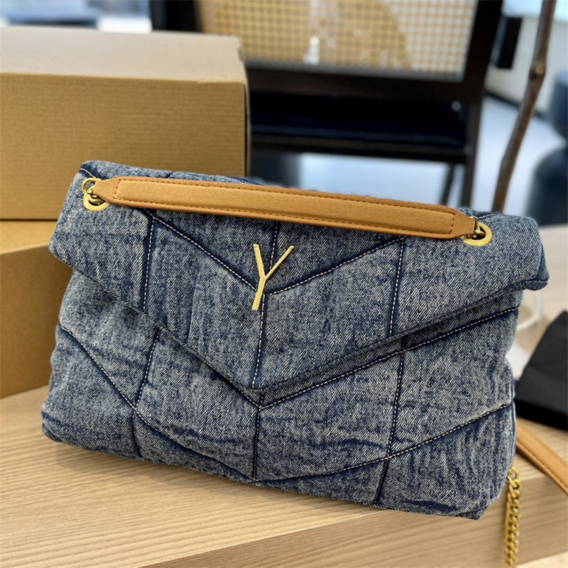 Cowboy Puffer Denim Handbags Purse Crossbody Messenger Shoulder Bags Chain Designer Bag High Quality Luxury Purses Handbag The Tote Bag, No box
Cowboy Puffer Denim Handbags Purse Crossbody Messenger Shoulder Bags Chain Designer Bag High Quality Luxury Purses Handbag The Tote Bag, No box