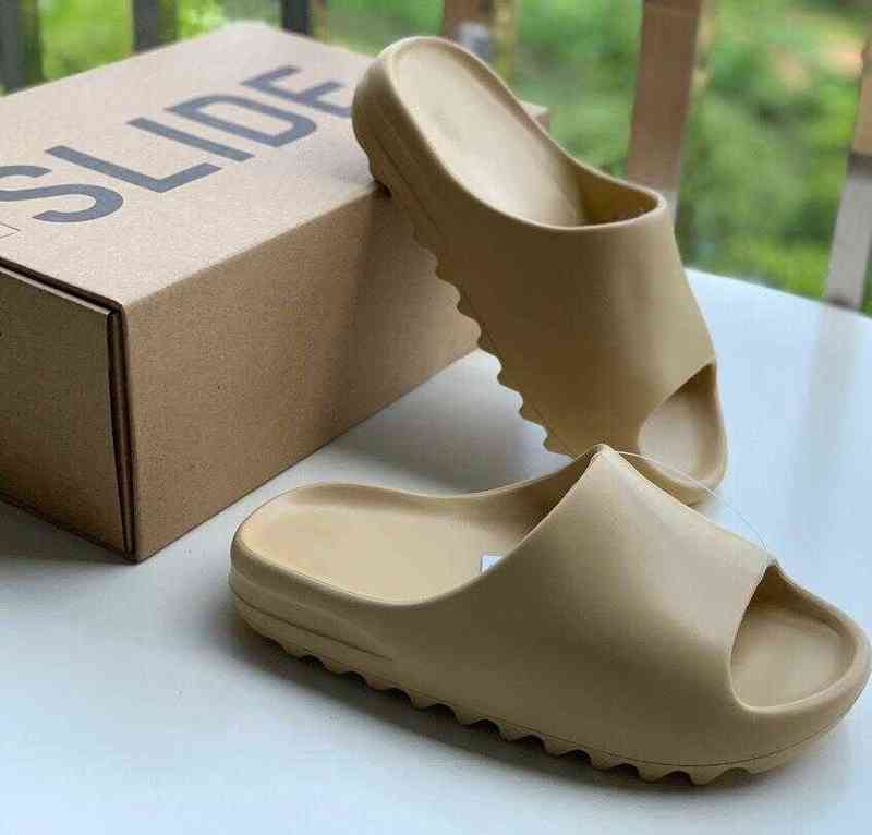 Yeesys Fashion Kanyes Slide Slipper Beige Runner Sports Men Women Outdoor Designer Shoes Non-slip Sole Scuffs, White
Yeesys Fashion Kanyes Slide Slipper Beige Runner Sports Men Women Outdoor Designer Shoes Non-slip Sole Scuffs, White