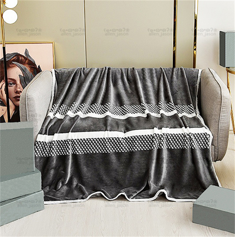 Top High-grade Blankets Hipster Velvet High Quality Designer Blankets Anti-Pilling Wearable Bed Sheet Home Sofa Outdoor Driving Warm Luxury Blanket
Top High-grade Blankets Hipster Velvet High Quality Designer Blankets Anti-Pilling Wearable Bed Sheet Home Sofa Outdoor Driving Warm Luxury Blanket