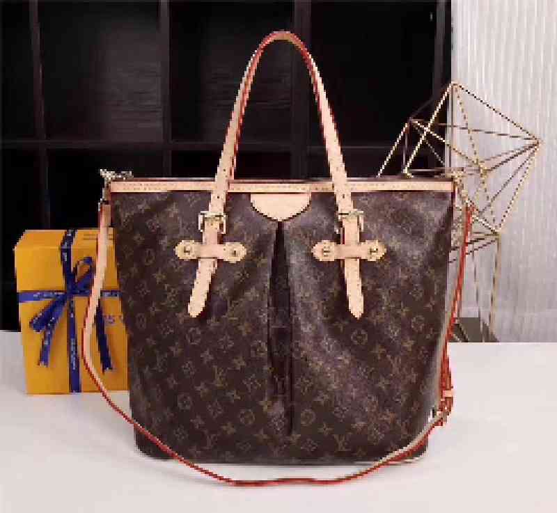Luxury Brand 3RTX M45025 TRUNK SPEEDY HANDBAG Men Messenger Crossbody Shoulder Business Bags Pouches, Picture shows
Luxury Brand 3RTX M45025 TRUNK SPEEDY HANDBAG Men Messenger Crossbody Shoulder Business Bags Pouches, Picture shows