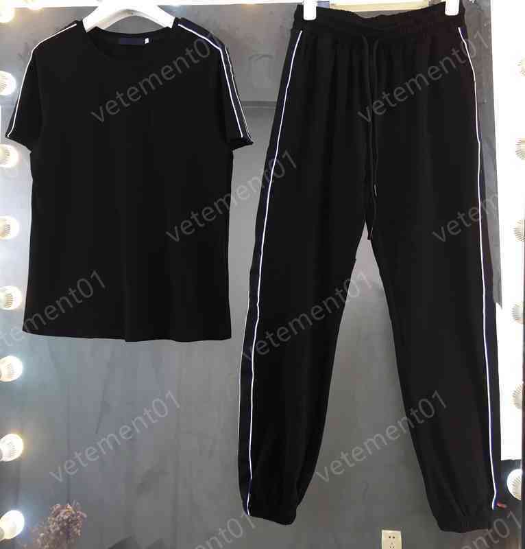 Womens Two Piece Pants White Solid Short-sleeved T-shirt With Striped Track Pants 2 Piece Sets Luxury Designer Tracksuits Women Clothing 0912, 15
Womens Two Piece Pants White Solid Short-sleeved T-shirt With Striped Track Pants 2 Piece Sets Luxury Designer Tracksuits Women Clothing 0912, 15