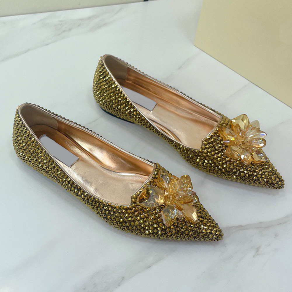 Popular Baotou commuting wedding shoes dress shoes colorful diamonds embellished vamp to highlight the beauty exquisite elegant noble designer flat shoe
Popular Baotou commuting wedding shoes dress shoes colorful diamonds embellished vamp to highlight the beauty exquisite elegant noble designer flat shoe