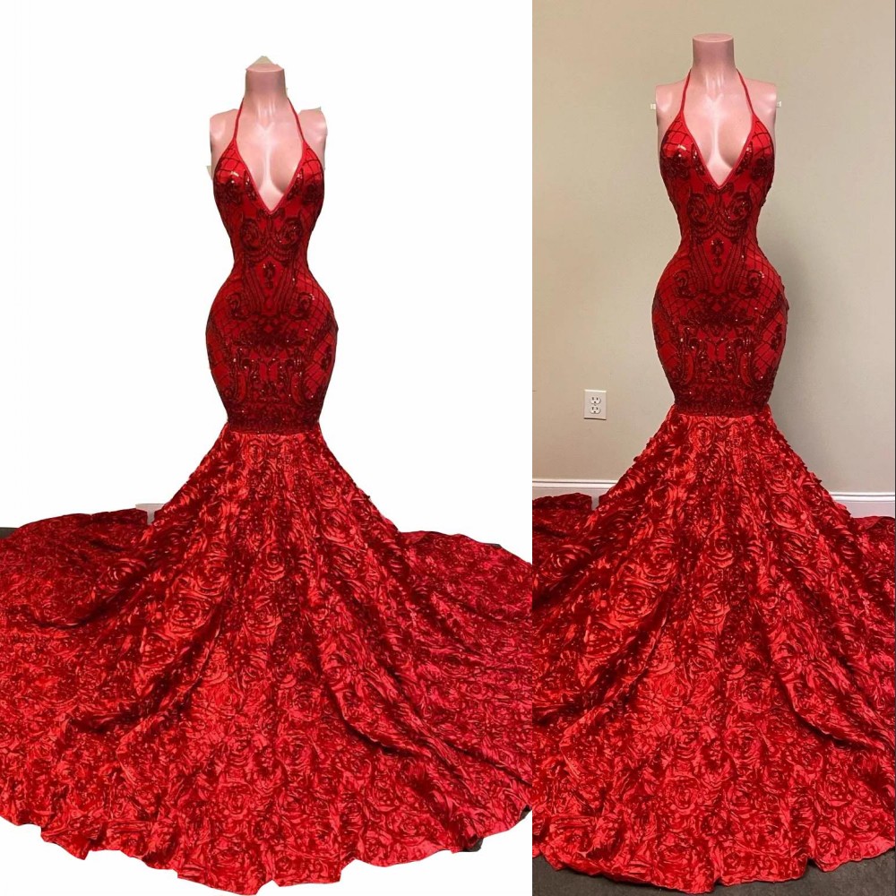 2022 Sexy Backless Red Prom Dresses Halter Deep V Neck Sequined Lace Appliques Sequins Mermaid Evening Dress Rose Ruffles Special Occasion Party Gowns
