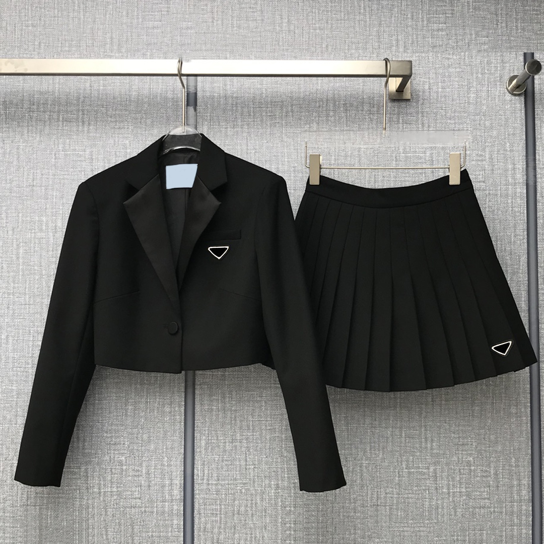 Womens Jacket Coats Lapel Long Sleeve Blouse Loose Breathable Skirt Suit Classic Triangle Print Fashion Women Jackets, Black
Womens Jacket Coats Lapel Long Sleeve Blouse Loose Breathable Skirt Suit Classic Triangle Print Fashion Women Jackets, Black