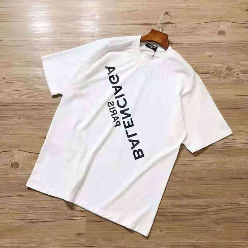 Designer Balenciga Balancigas High End Fashion Brand Summer Sport Paris Oblique Letter T-shirt Half Sve Women's Round Neck Short Sve Loose Fashion 24SS, No sale
Designer Balenciga Balancigas High End Fashion Brand Summer Sport Paris Oblique Letter T-shirt Half Sve Women's Round Neck Short Sve Loose Fashion 24SS, No sale
