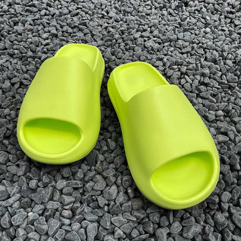 Slippers Oraqwlj Men High Quality Designer 2022 Trend Fashion Brand Slide Women Summer Indoor Slipper Glow Green Slides MenSlippers, Beige
Slippers Oraqwlj Men High Quality Designer 2022 Trend Fashion Brand Slide Women Summer Indoor Slipper Glow Green Slides MenSlippers, Beige