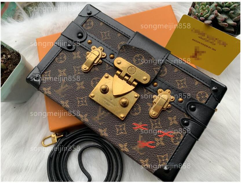 M44199 PETITE MALLE Box bag Luxury Bags Designer Bags Genuine Leather Handbag Shoulder Crossbody Package Evening Packages Tote With Boxs, Khaki
M44199 PETITE MALLE Box bag Luxury Bags Designer Bags Genuine Leather Handbag Shoulder Crossbody Package Evening Packages Tote With Boxs, Khaki