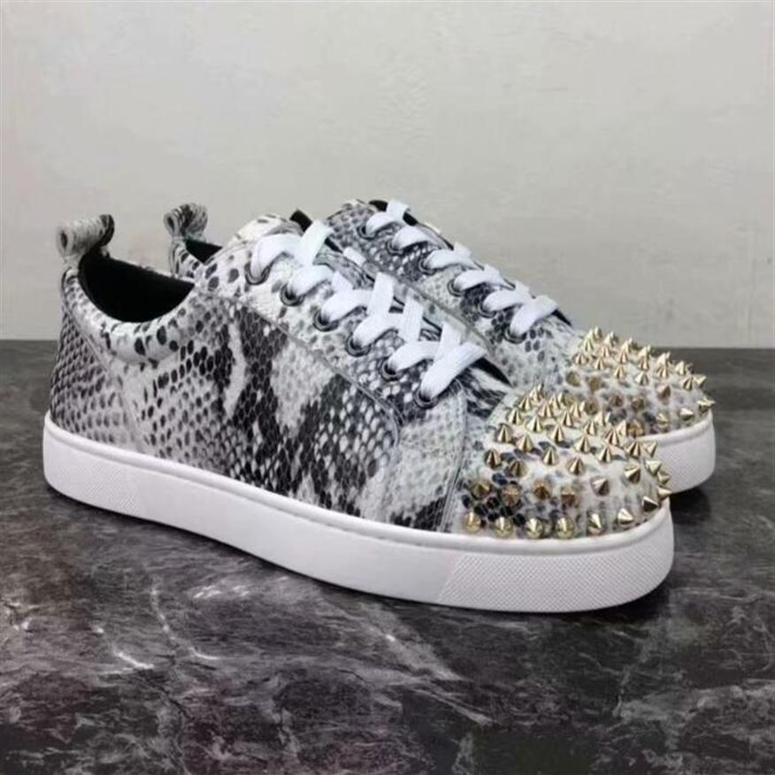 Luxury Red Bottoms shoes Studded Spikes Flat sneakers For Men Women glitter Party Lovers Genuine Leather casual rivet Sneaker244l
Luxury Red Bottoms shoes Studded Spikes Flat sneakers For Men Women glitter Party Lovers Genuine Leather casual rivet Sneaker244l