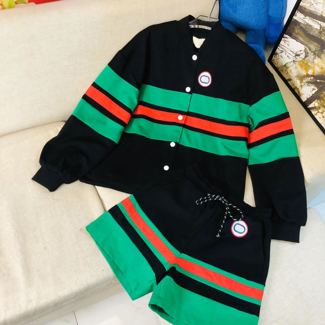 Womens Jackets Casual Outwear 22SS Fashion Women Clothing Slim Coats Streetwear Windbraker Style -L
Womens Jackets Casual Outwear 22SS Fashion Women Clothing Slim Coats Streetwear Windbraker Style -L