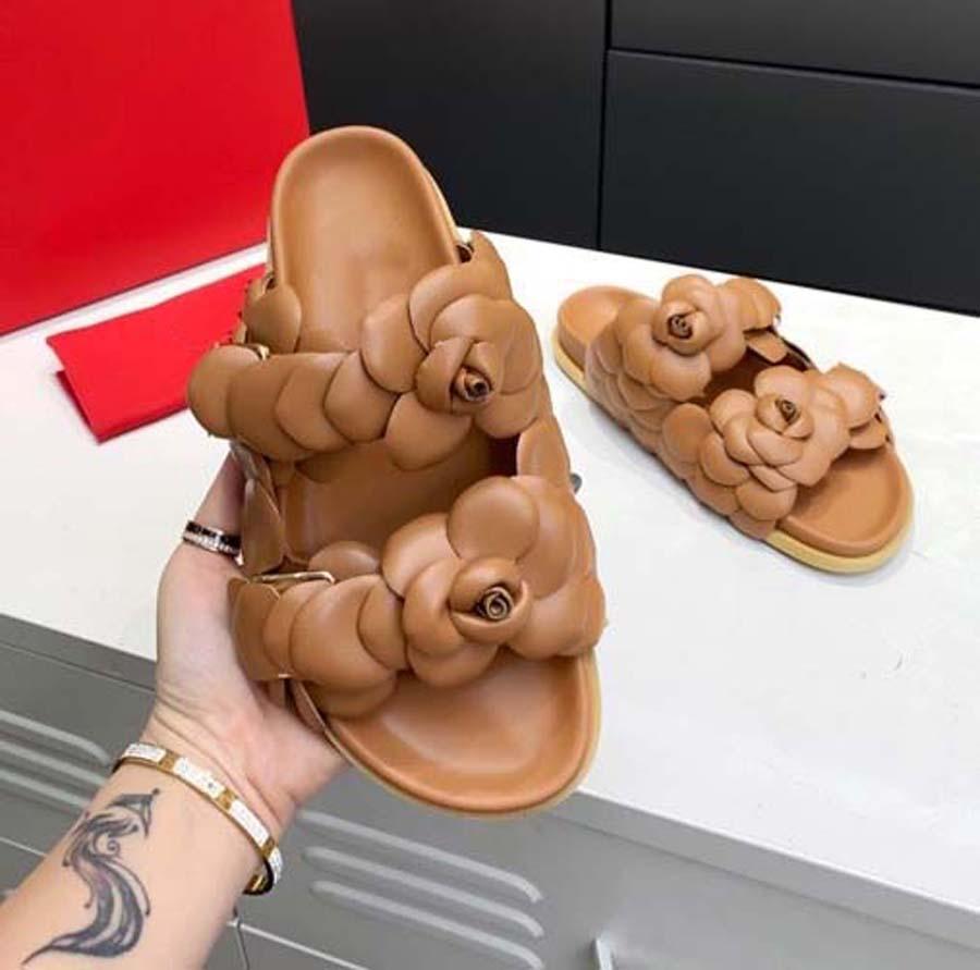 Classics sandals slippers slides Floral brocade Gear bottoms Flip Flops women striped Beach causal slipper home011 05, #1
Classics sandals slippers slides Floral brocade Gear bottoms Flip Flops women striped Beach causal slipper home011 05, #1