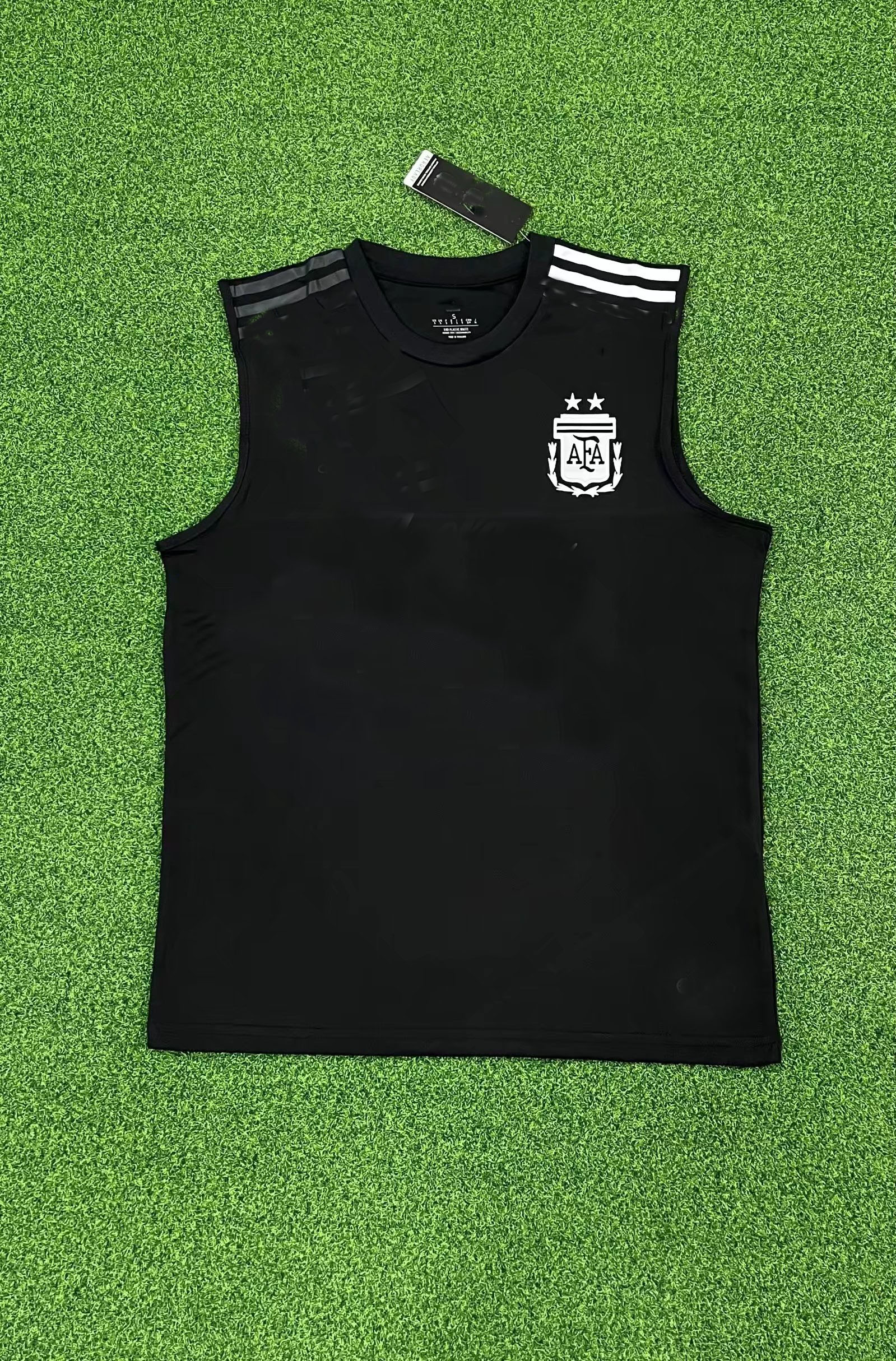 Argentina black vest training wear soccer jersey 2022 2023 DYBALA AGUERO MARIA 22 23 Maillots de foot Maradona short sleeve football shirt uniform Size -3XL
Argentina black vest training wear soccer jersey 2022 2023 DYBALA AGUERO MARIA 22 23 Maillots de foot Maradona short sleeve football shirt uniform Size -3XL