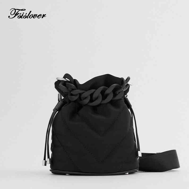 Brand Design Luxury Ladies Bucket Premium Oxford Cloth Women Shoulder Bag Sewing Thread Female Solid Color Handbag Shopper Bags, Black
Brand Design Luxury Ladies Bucket Premium Oxford Cloth Women Shoulder Bag Sewing Thread Female Solid Color Handbag Shopper Bags, Black