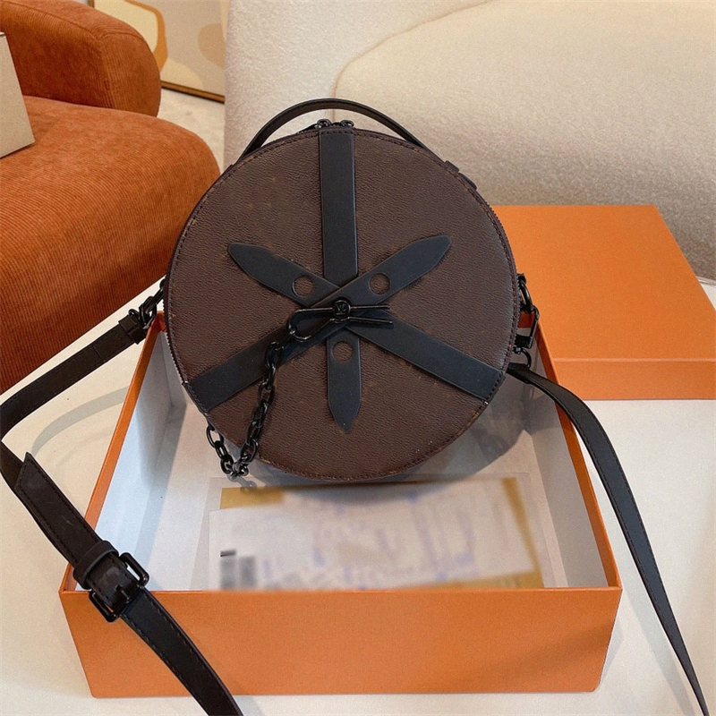 Designer shoulder bags Genuine Leather Round purse Fashion cross body for women solid color cosmetic bag Luxury bmessenger bag lady handbags 48Tp#, Customize
Designer shoulder bags Genuine Leather Round purse Fashion cross body for women solid color cosmetic bag Luxury bmessenger bag lady handbags 48Tp#, Customize