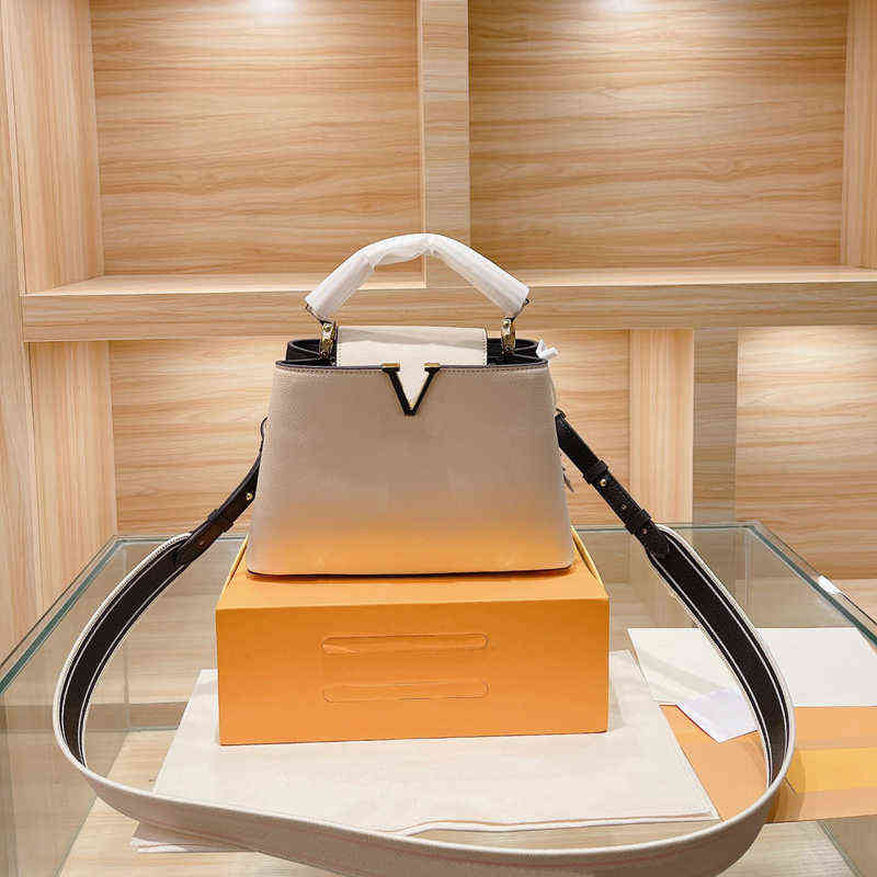 7awomen Bags Capucines Handbag Lady Tote Crossbody Designer Bag Colorful Painting Litchee Genuine Leather Handbags Fashion Letter Flap Hand, Box
7awomen Bags Capucines Handbag Lady Tote Crossbody Designer Bag Colorful Painting Litchee Genuine Leather Handbags Fashion Letter Flap Hand, Box