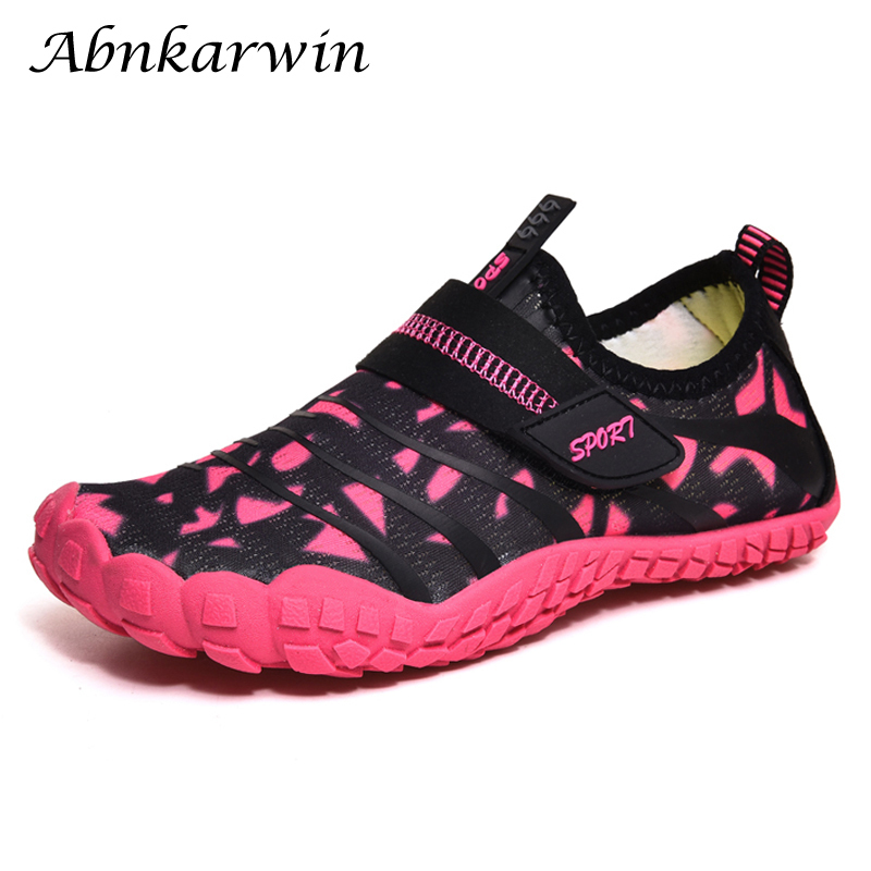 Summer Beach Water Barefoot Shoes Kids Children Swimming Aqua Socks Coral Sea Playa Plage Waterschoenen Kinderen Barfussschuhe 220616 
Summer Beach Water Barefoot Shoes Kids Children Swimming Aqua Socks Coral Sea Playa Plage Waterschoenen Kinderen Barfussschuhe 220616