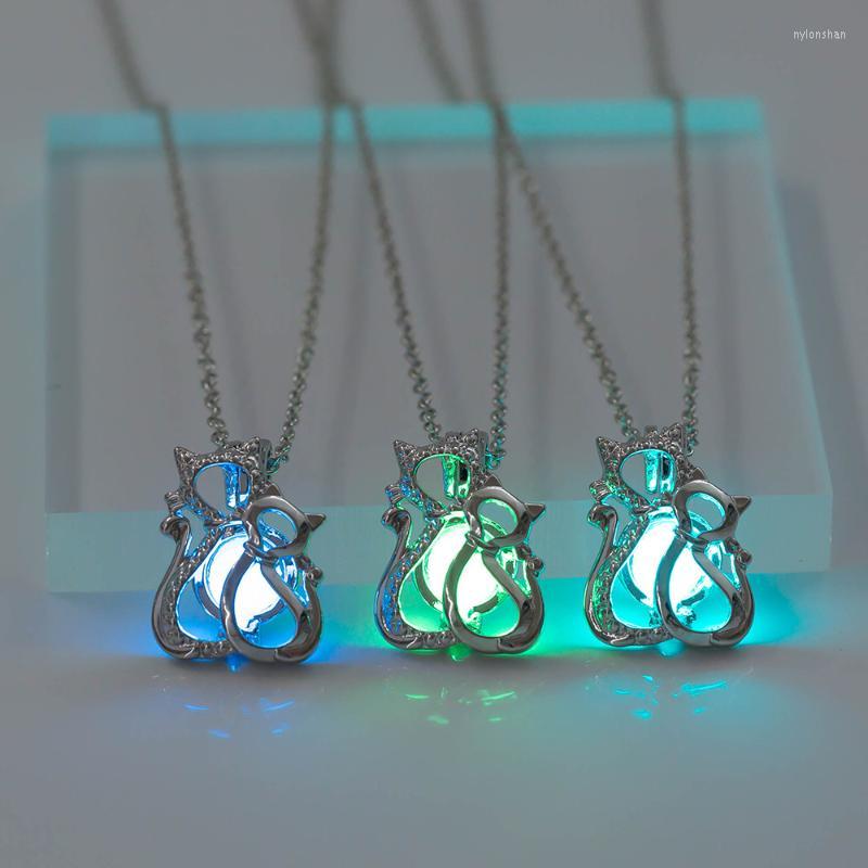 Pendant Necklaces Fashion Luminous Open Personality Wild Civet Cats Mother And Child Necklace Wholesale AccessoriesPendant
Pendant Necklaces Fashion Luminous Open Personality Wild Civet Cats Mother And Child Necklace Wholesale AccessoriesPendant