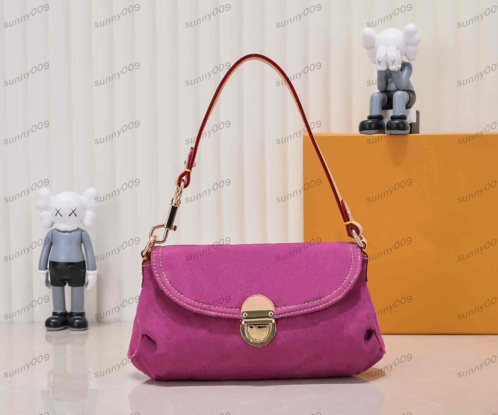 Luxurys Designers Black Women Shoulder bag Ophidia Totes Horsebit Fashion Marmont Genuine Leather Crossbody Handbag Purses Backpack Axillary Medieval Denim Bag, Pink
Luxurys Designers Black Women Shoulder bag Ophidia Totes Horsebit Fashion Marmont Genuine Leather Crossbody Handbag Purses Backpack Axillary Medieval Denim Bag, Pink
