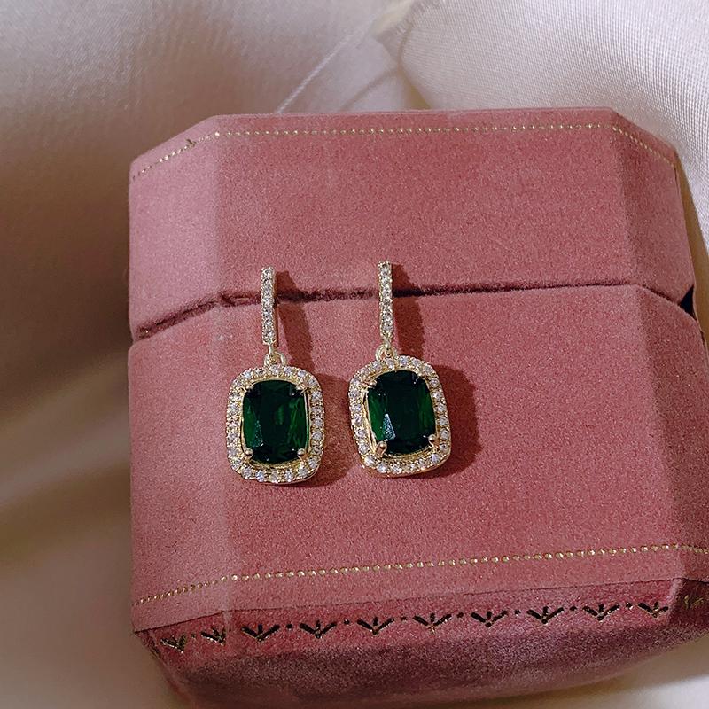 Dangle & Chandelier French Vintage Green Gem Fashion Simple Hanging Earrings Women Jewelry Exquisite Drop Personality Stud