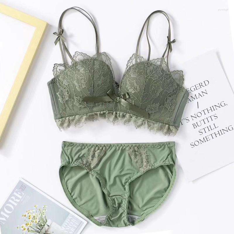 Bras Sets Lace Leaves Embroidery Bra Set Backless Push Up Sexy Lingerie Comfy Adjustable Wireless Bralette Panties For Women, Black
Bras Sets Lace Leaves Embroidery Bra Set Backless Push Up Sexy Lingerie Comfy Adjustable Wireless Bralette Panties For Women, Black