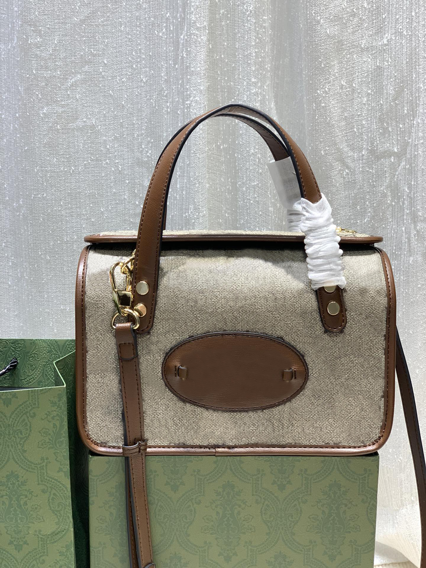 2022 Fashion Women head bag shoulder Bags Luxurys Top designers Lady high Quality handbag Fasion handbags mother cossbody letter wallet totes, Brown
2022 Fashion Women head bag shoulder Bags Luxurys Top designers Lady high Quality handbag Fasion handbags mother cossbody letter wallet totes, Brown