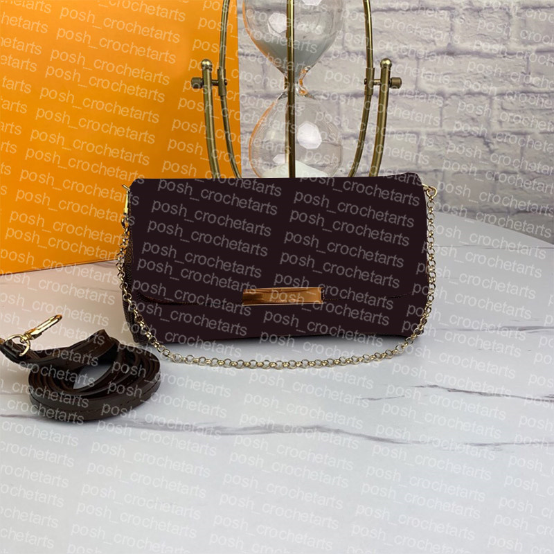 Checker Print Favorite Clutch Bag Flap Style Women's Evening Purse, Brown flower
Checker Print Favorite Clutch Bag Flap Style Women's Evening Purse, Brown flower
