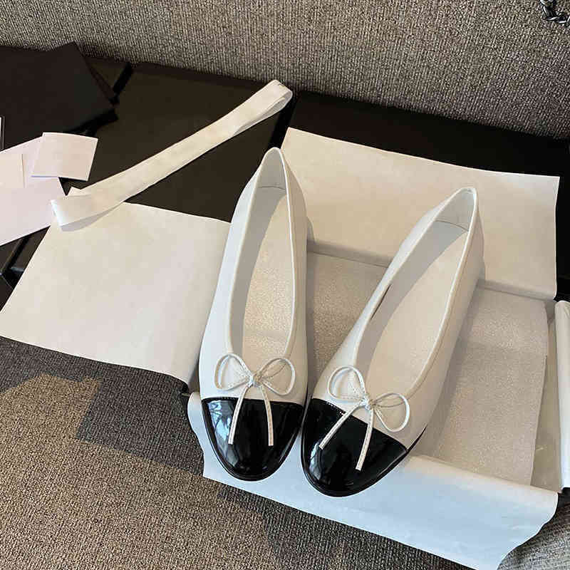 Dress Shoes Loafers Designer Fashion Color Matching Princess Small Leather Shoes Women Luxury Bow Shallow Mouth Sandals Evening Party 220329, Black
Dress Shoes Loafers Designer Fashion Color Matching Princess Small Leather Shoes Women Luxury Bow Shallow Mouth Sandals Evening Party 220329, Black