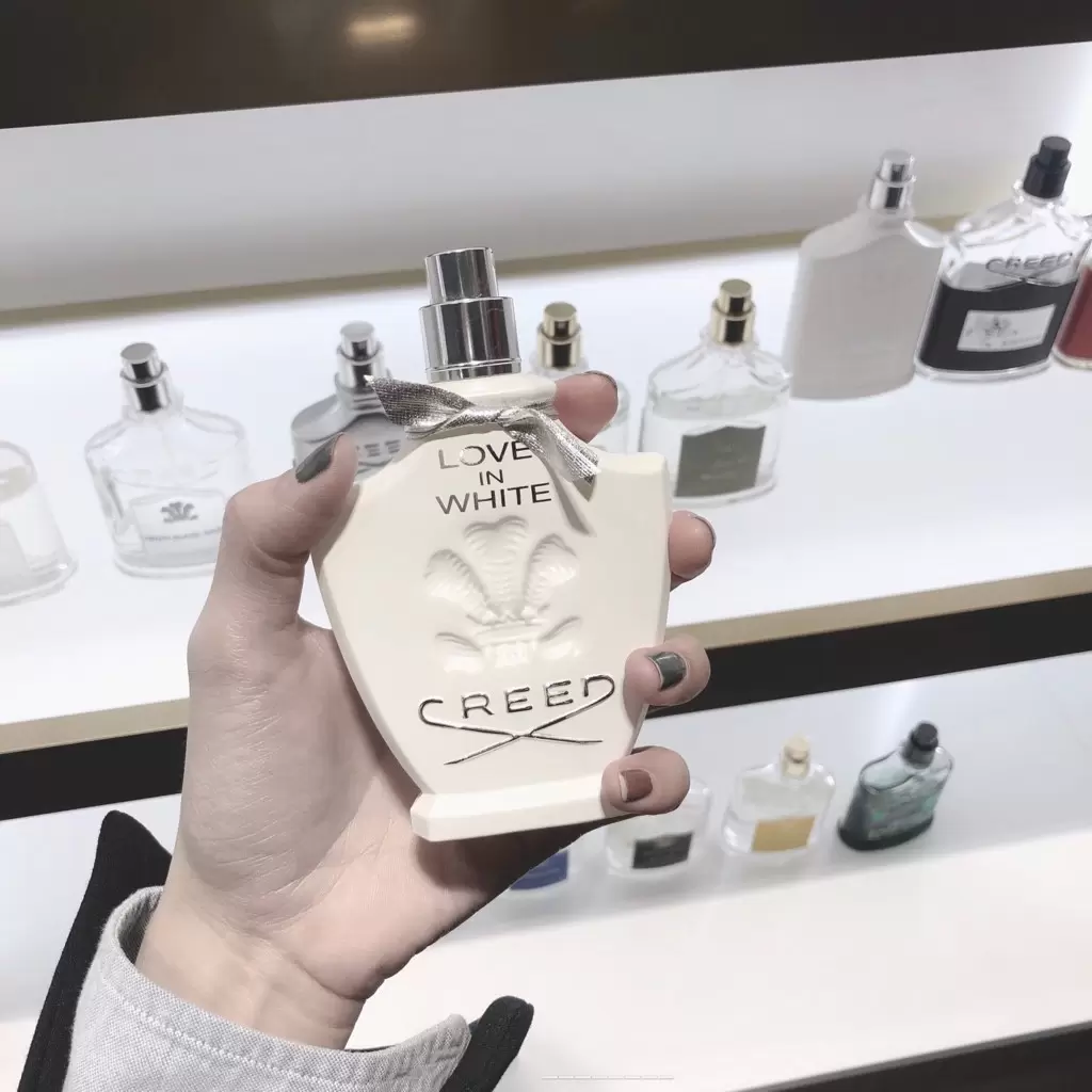 NEW Fragrance Creed Love in White Perfume 2.5oz 75 ml Spry Women EDP Eau de Parfum Spray Fragrances Long Lasting Smell In Stock
NEW Fragrance Creed Love in White Perfume 2.5oz 75 ml Spry Women EDP Eau de Parfum Spray Fragrances Long Lasting Smell In Stock