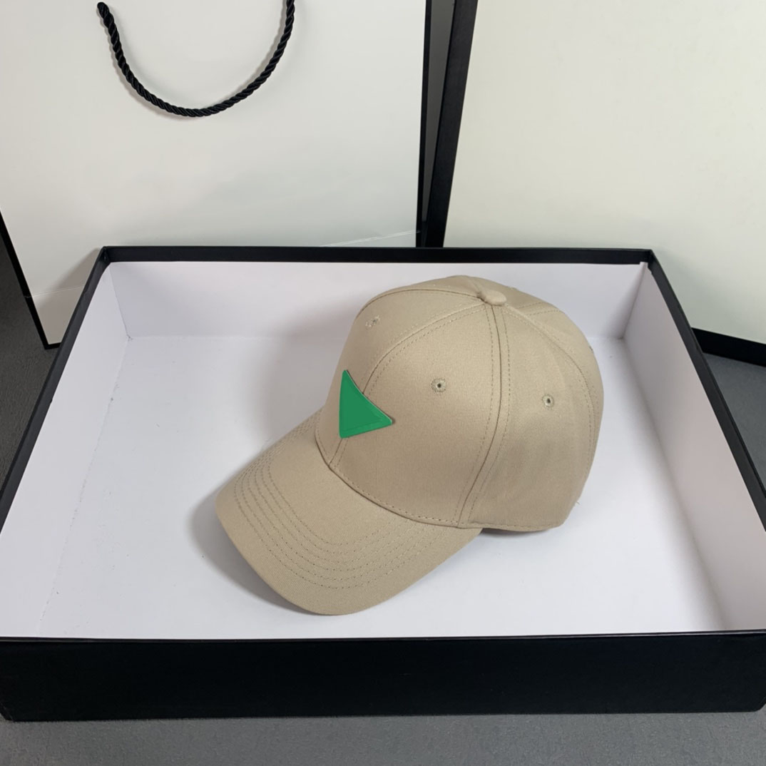Luxury designer casquette Ball Caps triangle logo cap hat hats solid color nine colors optional
Luxury designer casquette Ball Caps triangle logo cap hat hats solid color nine colors optional