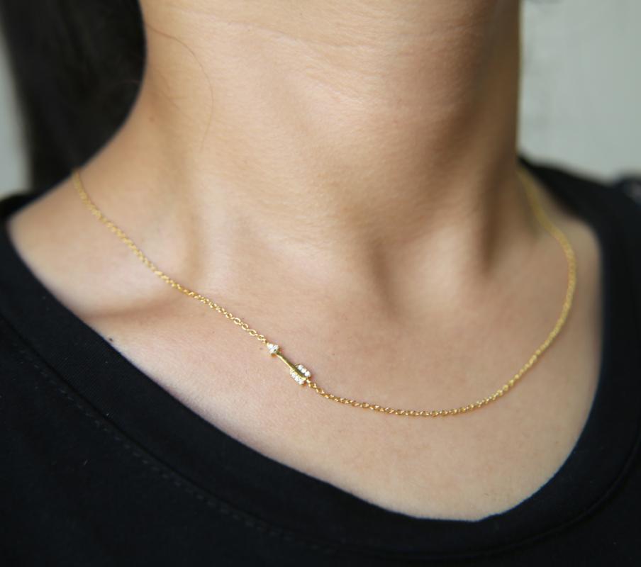 Chains Arrive Fine 925 Sterling Silver Thin Pave Clear CZ Arrow Sideway Choker For Women Fashion Chain Necklace JewelryChains
Chains Arrive Fine 925 Sterling Silver Thin Pave Clear CZ Arrow Sideway Choker For Women Fashion Chain Necklace JewelryChains