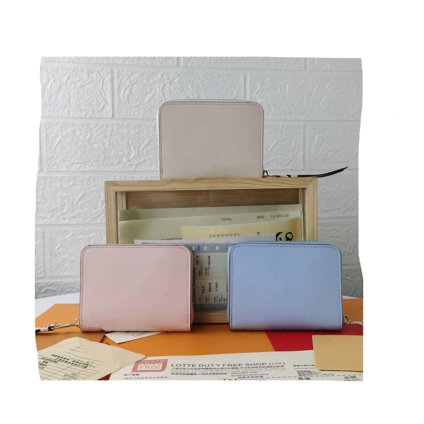 Luxury Designer Purse Fashion Short Style By The Pool ZIPPY Wallet Empreinte Leather Classic Zip Pocket Pallas Bag Zips Coin Wallets With Box Dust Bags, 80408#pink
Luxury Designer Purse Fashion Short Style By The Pool ZIPPY Wallet Empreinte Leather Classic Zip Pocket Pallas Bag Zips Coin Wallets With Box Dust Bags, 80408#pink