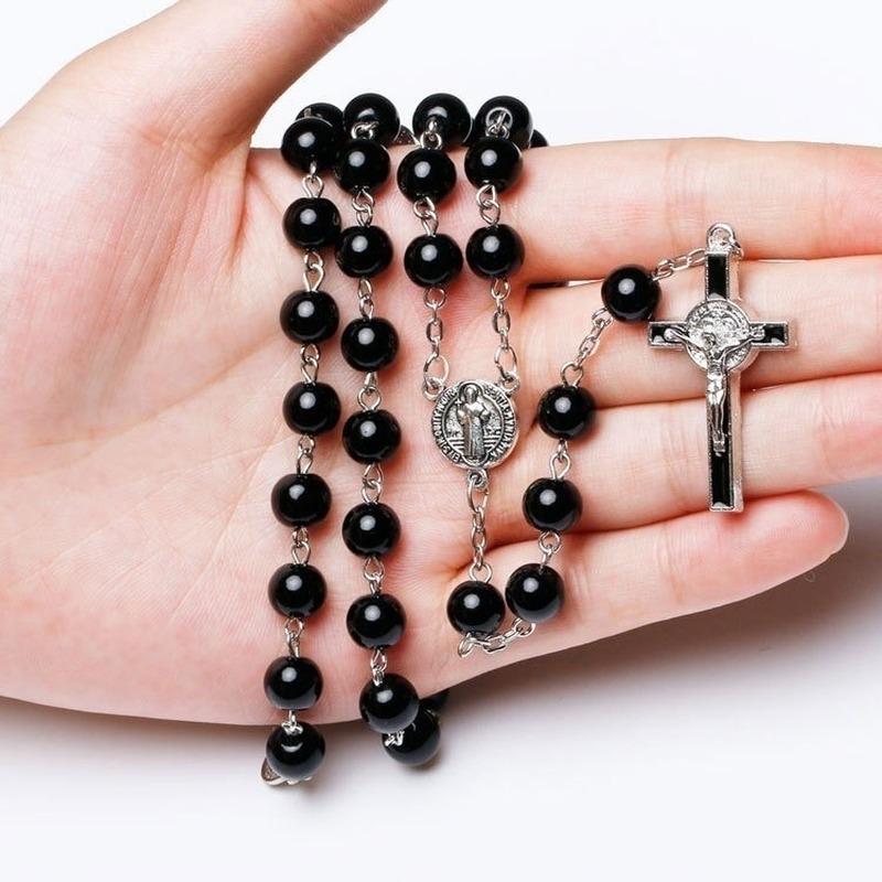Pendant Necklaces Classic Catholic Black Beaded Cross Necklace Unisex Religious Style Prayer JewelryPendant
Pendant Necklaces Classic Catholic Black Beaded Cross Necklace Unisex Religious Style Prayer JewelryPendant