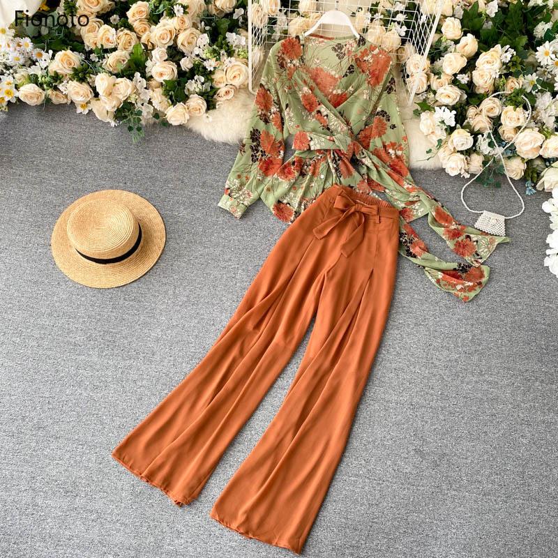 Work Dresses Women Chiffon Two Piece Sets Spring Autumn Floral Printed V Neck Sexy Shirts And Pants Outfits Woman Beach Suits Clothing, Blue
Work Dresses Women Chiffon Two Piece Sets Spring Autumn Floral Printed V Neck Sexy Shirts And Pants Outfits Woman Beach Suits Clothing, Blue