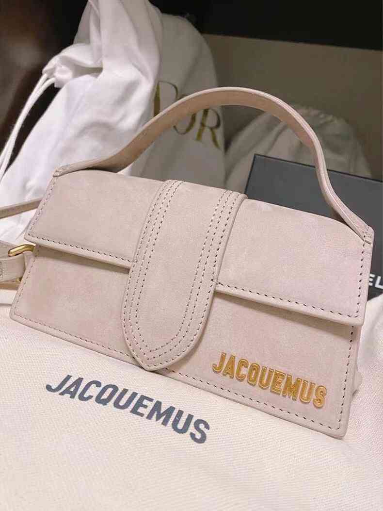 Designer HandbagJacquems style spring and summer, retro and versatile flap baguette, minority design, INS portable messenger bag, female, Small white
Designer HandbagJacquems style spring and summer, retro and versatile flap baguette, minority design, INS portable messenger bag, female, Small white
