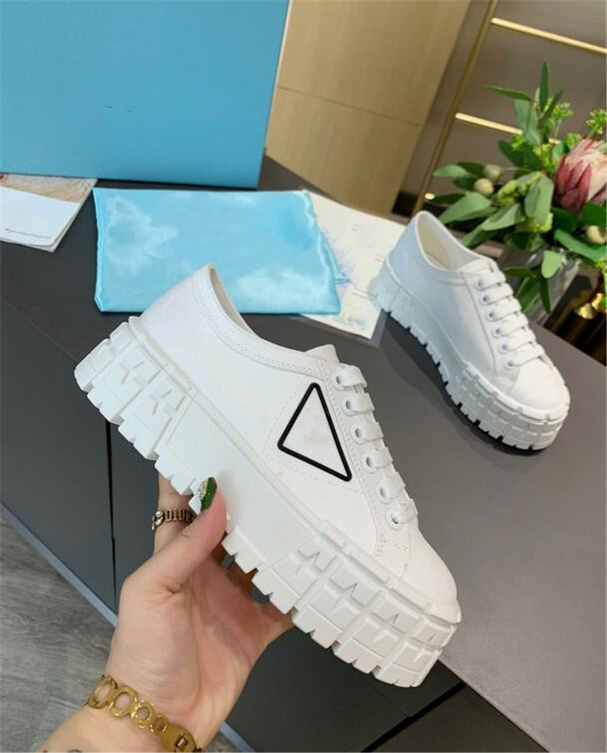 Women dress shoes fashion top quality comfortable sport silk heightening ventilation lady thick bottom lace popular female non slip versatile shoes G81018
Women dress shoes fashion top quality comfortable sport silk heightening ventilation lady thick bottom lace popular female non slip versatile shoes G81018