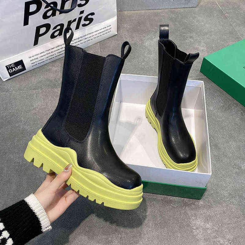 Net red thick soled Martin boots women's new increased Chelsea boots in 2022, thin short boots in the middle, Black
Net red thick soled Martin boots women's new increased Chelsea boots in 2022, thin short boots in the middle, Black