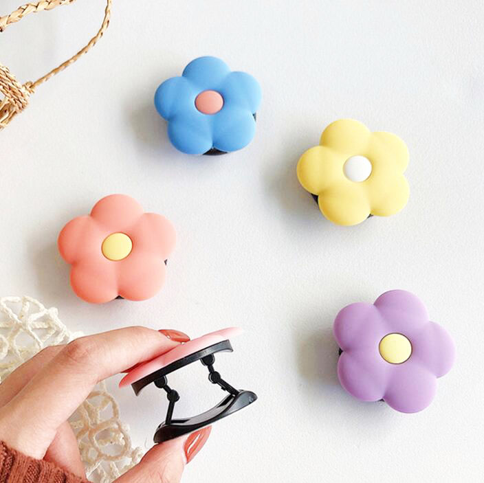 Cute Flowers Foldable Phone Grip Finger Ring CellPhone Holder Bracket For iPhone Stand Holder, Mixed color
Cute Flowers Foldable Phone Grip Finger Ring CellPhone Holder Bracket For iPhone Stand Holder, Mixed color