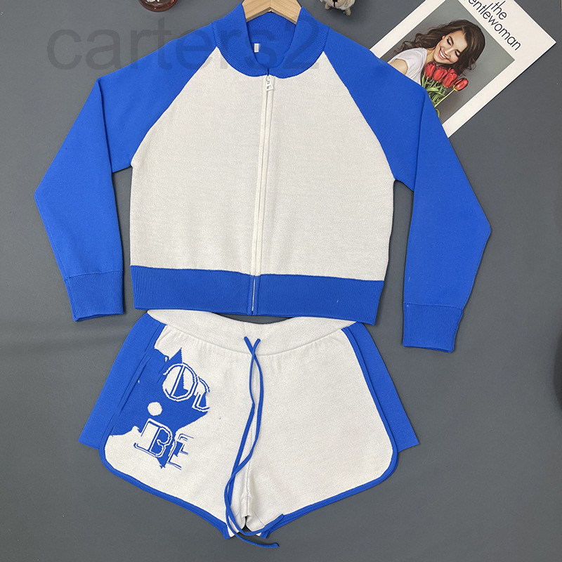 Two Piece Dress designer White and blue splicing sportswear women' fashion foreign style 2022 new casual coat running shorts two-piece set YXV9, 2# packing bag
Two Piece Dress designer White and blue splicing sportswear women' fashion foreign style 2022 new casual coat running shorts two-piece set YXV9, 2# packing bag