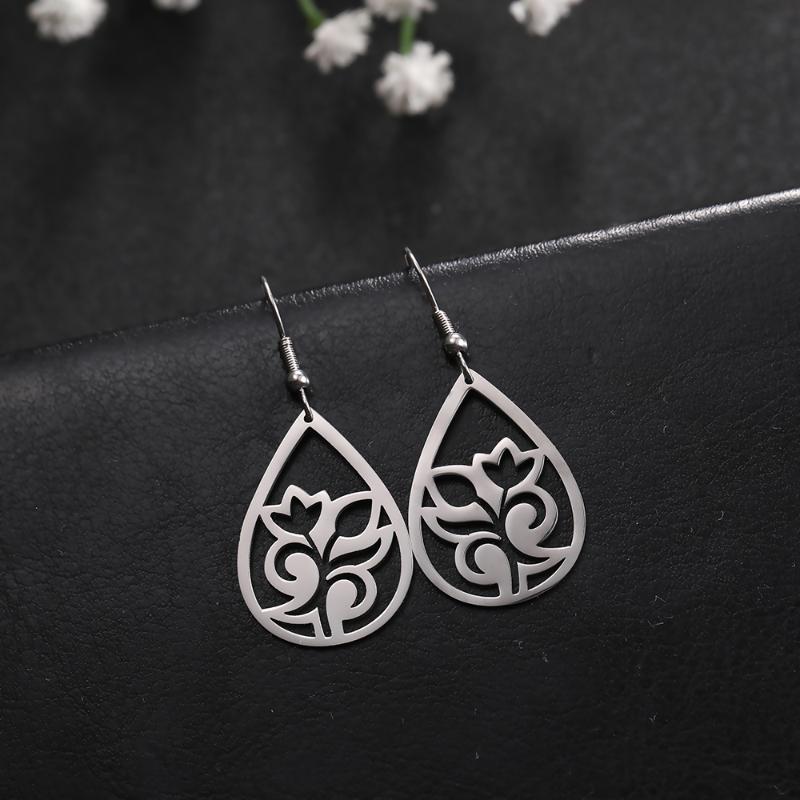 Dangle & Chandelier Women's Earrings 2022 Tulip Flower Steel Gold Color Black Stainless Drop Hanging Jewelry Gift WholesaleDangle
Dangle & Chandelier Women's Earrings 2022 Tulip Flower Steel Gold Color Black Stainless Drop Hanging Jewelry Gift WholesaleDangle